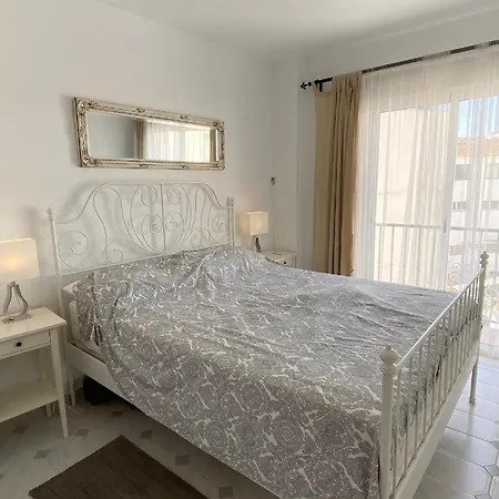 Fuer 2 Personen Ca 50 Qm In Nerja, Andalusien Costa Del Sol Nerja